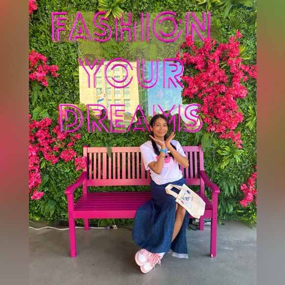 CASSIEJAEE IS LIVE!! COME JOIN ❤️🦋 - Picture 4 of 15